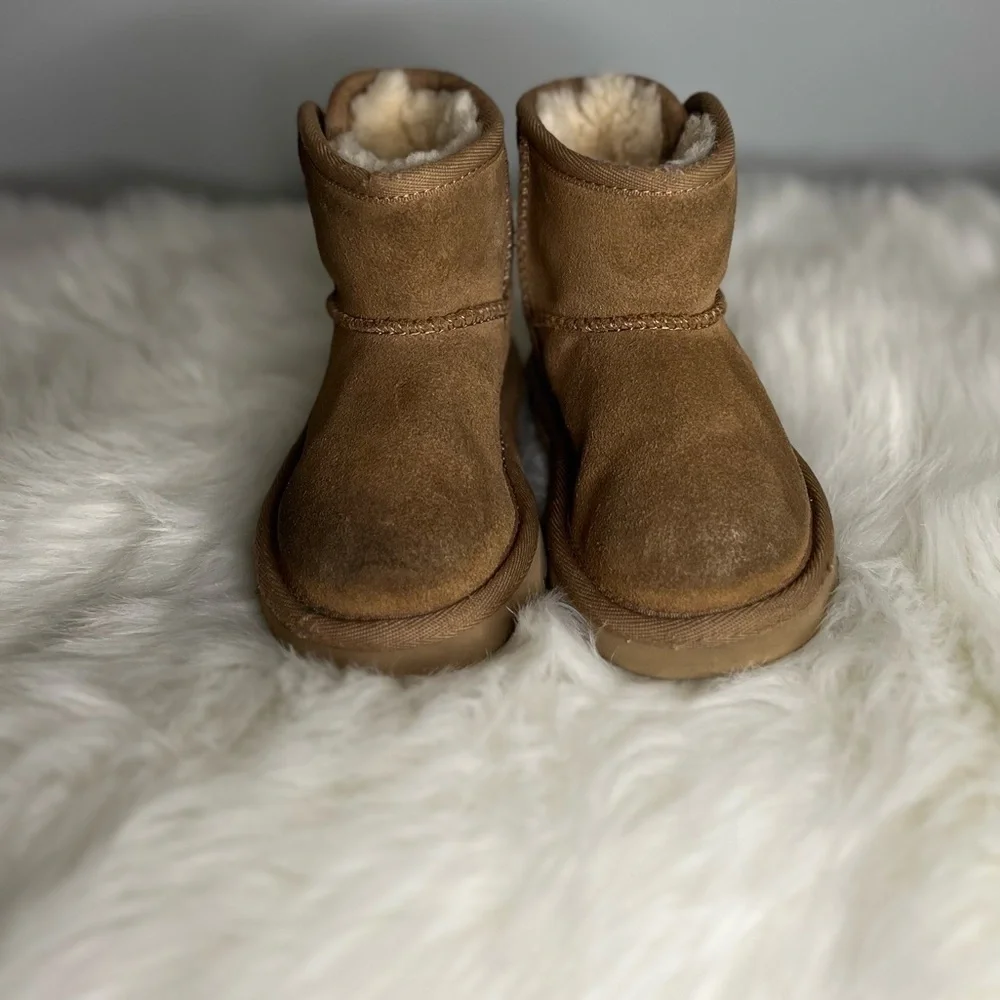 UGG Jona Toddler Baby Suede Shearling TAN SIZE 6 Toddler